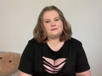 I love to tease, laugh and make you feel like the only man in the world. I can be your cute girlfriend or your slightly naughty fantasy