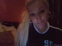 HI SWEETYSk ben Sunny 33 En van Ijslandse afkomst .Ik hou van avontuur  , afwisseling en  spannende dingen proberen.ik ben open-minded en niks is mij te gek ! en love gekke fantasieën en minder allerdaagse gedachten want gek is anders en anders is leuk ! schaam je niet !Verder sterrenbeeld : tweelingen heb een  danspaal in de huiskamer dus geef ik wel eens een showtje :_)NICE TO SEE YOU HERE !