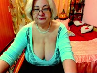 Beautiful mature woman , very naughty ready to make a lot of crazy to you baby!