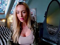 Jestem tu, żeby cię uszczęśliwić. Lubię uszczęśliwiać ludzi i sama czerpać z życia to, co najlepsze. Uwielbiam seks i niegrzeczne zabawy. Z prośbą o zaproszenie do twojego pokoju i pokażę, jak możesz korzystać z czasu we dwoje. wrażliwa na twoją kochankę, nauczycielką lub niegrzeczną sąsiadką. Lubię fantazje i niegrzeczne gry. Kocham Cię{uśmiech}mix