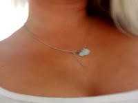horny  blond girl, i ike to be your slut!
