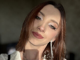 camgirl masturbating with dildo BrimladGawne