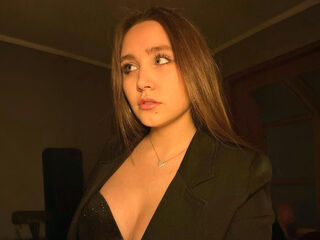 camslut UdeleBroadhurst