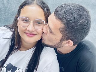 naughty camgirl fucked in ass AnnaliaAndJeremy