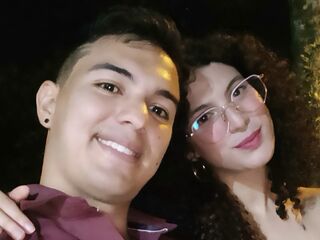live webcam couple show DylanAndAlly