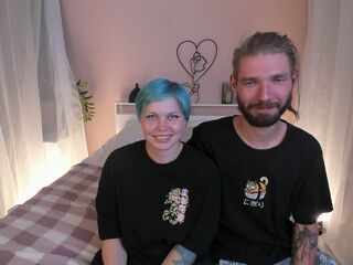 live cam couple blowjob KrisAndAlex
