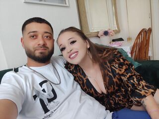 webcamgirl fucking stranger MarioAndIzabelle