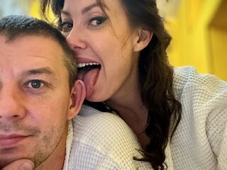 sexy cam couple NansyAndSid