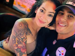 free webcam chatroom WolfCouple