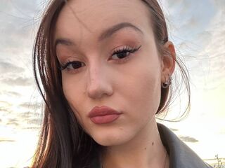 cam girl picture AleshiaCalles