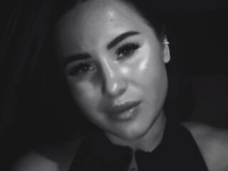 live webcam girl AliceFluffy