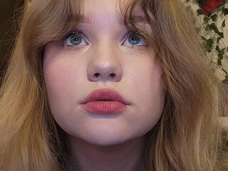 nude webcam girl pic AlisiaTompson