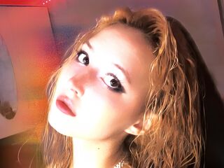 naked girl with webcam masturbating with vibrator AlyonaMew