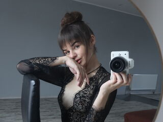 camslut fingering pussy AmatuniLilit