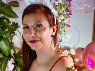 mastubating web cam girl AmberRousee