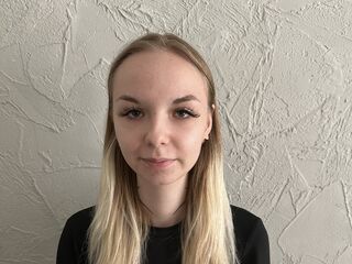 camgirl chat room AmyScott