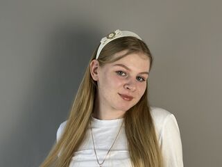 cam whore livesex AntoniaCrumpton