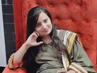 camgirl masturbating with sextoy AyeshaSajid
