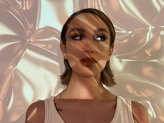 free webcam photo BellaGartner