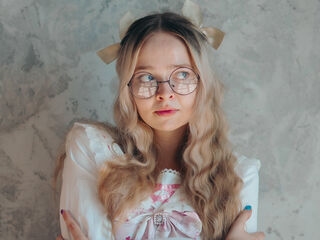 webcam pic BellaMorley