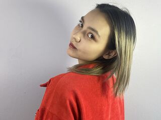 naked webcam girl fingering BellaWaves