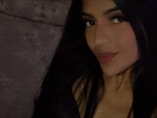 hot girl sex cam CamyRoux