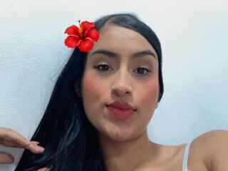 beautiful cam girl ChanelBibelot