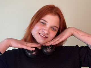 hot cam girl masturbating with dildo ChiaPreuitt