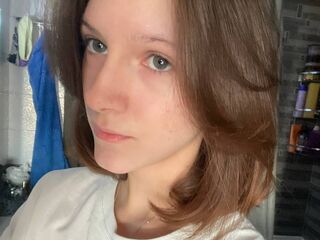 camgirl masturbating with sextoy ChristenaNelke