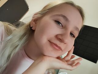 naked girl with webcam fingering pussy ChristiaRetterat