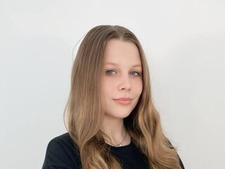 webcam bitch chat ChristianeSivie
