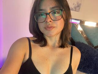 masturbating webcamgirl ClaraVidal