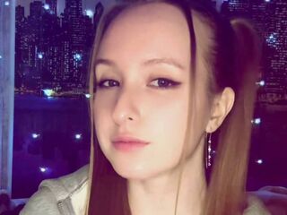 jasmin webcam girl CortneyMoran