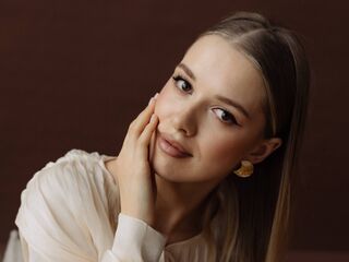 free video chat room CourtneyPothier