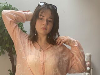 mastubating web cam girl CweneClose