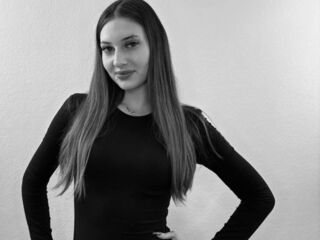 cam slut chat room DaynaNicholls