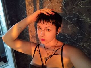 dirty DeniseHalle