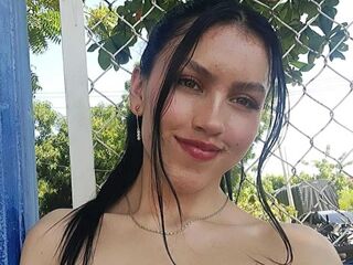 chat room free DevikaDione