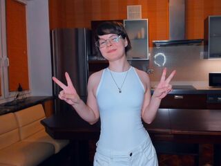 live chatroom DevonaHawkinson