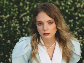 fingering girl chat DrusillaPettet