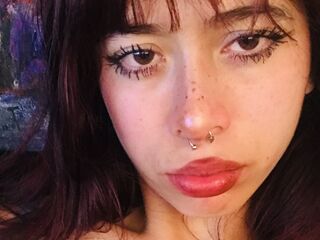 camwhore masturbating ElisabethGarban