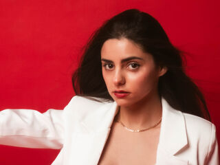 naked webcamgirl EmiliMua