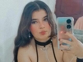 cybersex chat room EmilyEvanzz