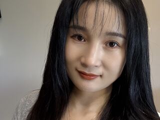 camgirl shaving pussy Emilyellow