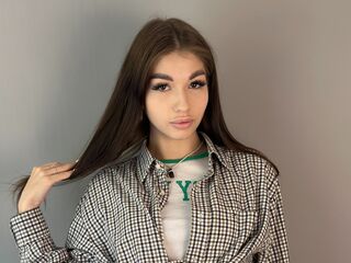camslut naked ErlinaCarl