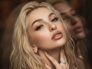 camwhore masturbating EvaVibe