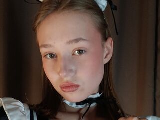 mastubating web cam girl EvelinaMoorina