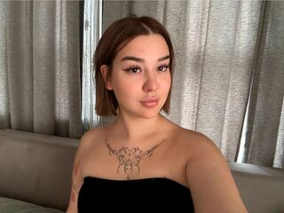 fingering girl webcam  FrankieGarner