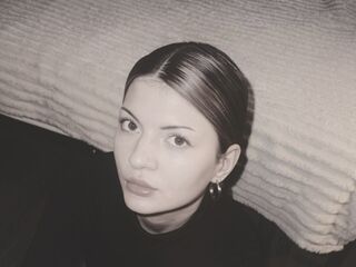 naked webcam girl photo GenaBaillargeon