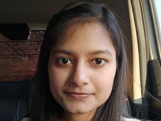 naughty camgirl fingering pussy GretaCyrus